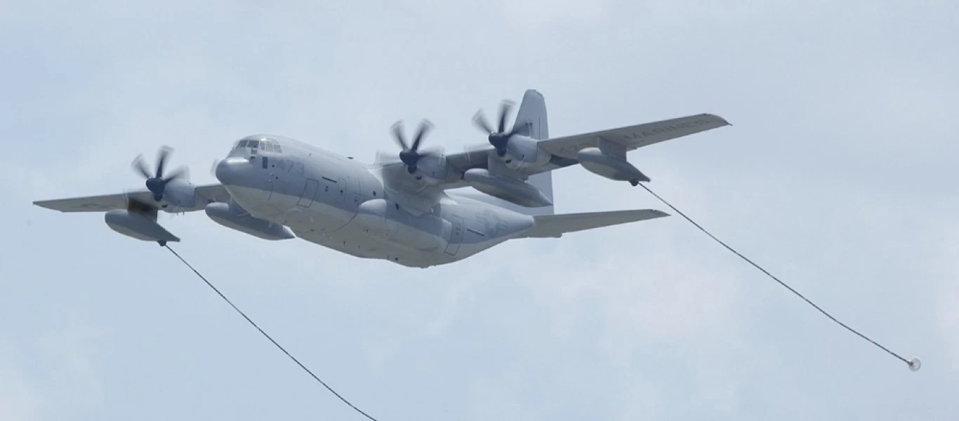 Ο Τ.Πάιατ έκανε «retweet» βίντεο εναέριου ανεφοδιασμού ελληνικού μαχητικού αεροσκάφους F-16 από αμερικανικό KC-135